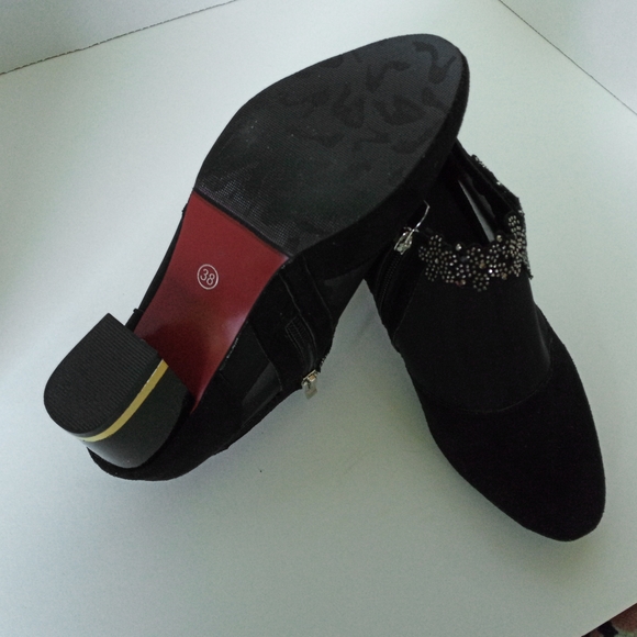 Ankle Boots - Picture 8 of 9